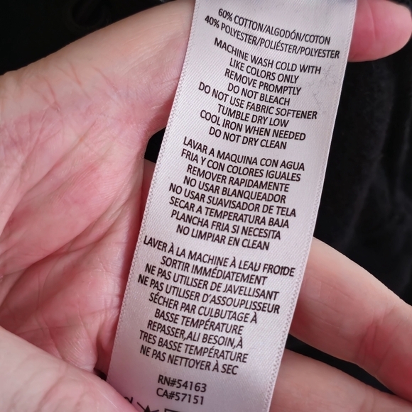 Calvin Klein Performance Black Logo Cropped 1/2 Zip Sweatshirt Size Large - Picture 9 of 9